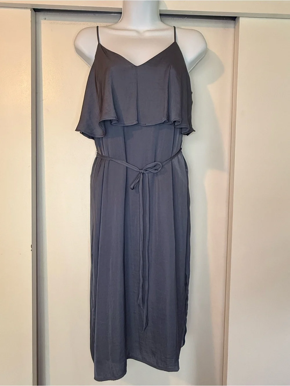 Abercrombie & Fitch flowy midi